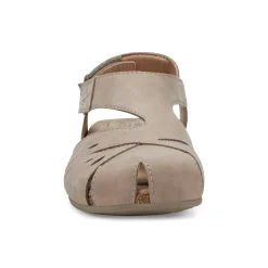 Clearance Earth Shoes Birdine Casual Round Toe Slip-on Sandals Ivory
