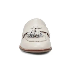Earth Shoes Everett Casual Slip-on Round Toe Loafers Ivory