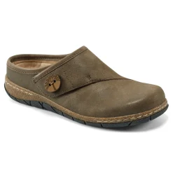 New Earth Shoes Ezra Round Toe Casual Slip-on Flat Clogs Green