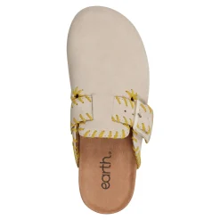 Online Earth Shoes Gena Round Toe Slip-on Flat Casual Clogs Light Natural
