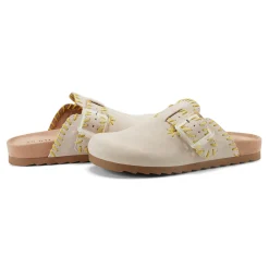 Online Earth Shoes Gena Round Toe Slip-on Flat Casual Clogs Light Natural