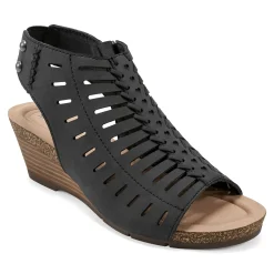 Discount Earth Shoes Hana Round Toe Laser Cut Dress Sandals Black