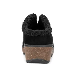 Earth Shoes Kolia Round Toe Slip-on Casual Clogs Black Suede