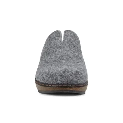 Sale Earth Shoes Kolia Round Toe Slip-on Casual Clogs Light Gray